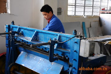 五金沖壓件加工與工控機(jī)箱制造 機(jī)箱廠家的技術(shù)演進(jìn)與市場機(jī)遇